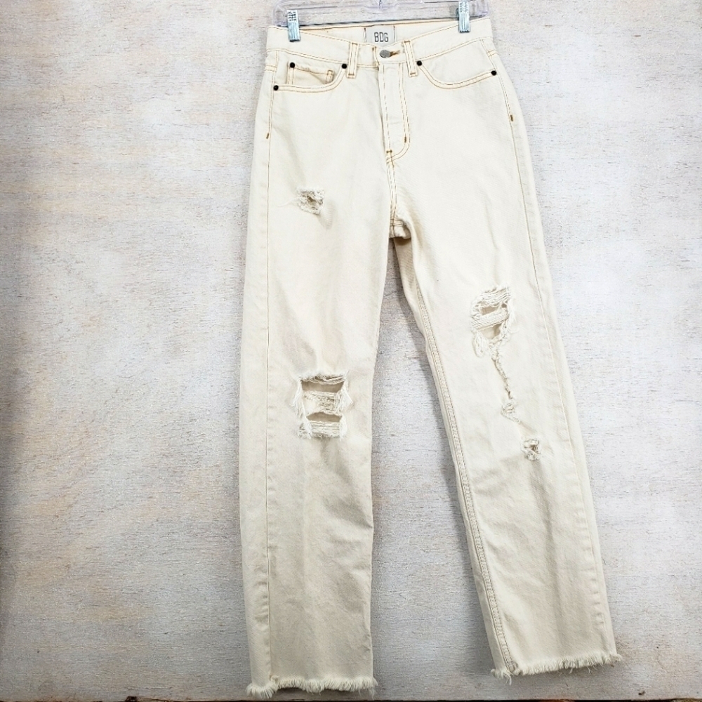 BDG Urban Outfitters Cowboy Jean Women US 28 cream color jeans distressed cotton
